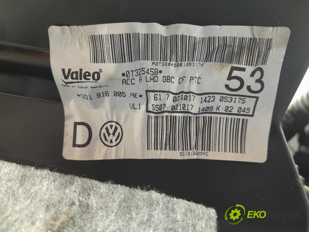 Skoda Octavia 2017 radiátor 5Q1816005AE