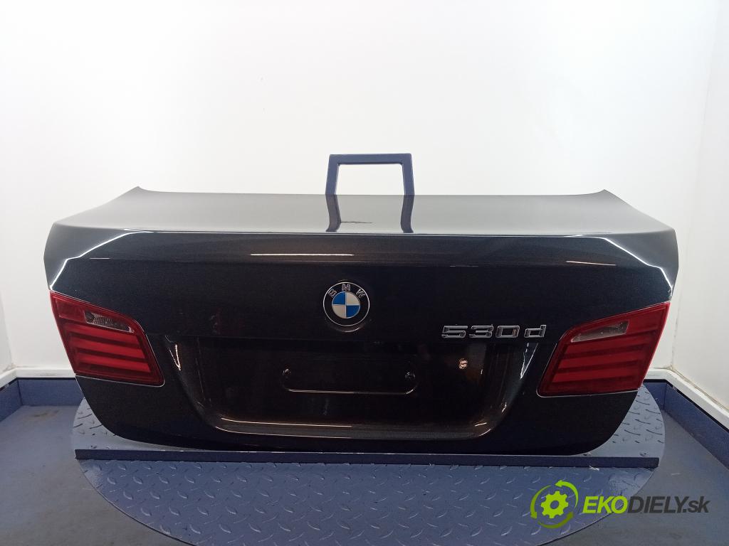 Bmw Seria 5 2010 zadna dveře kufra: kufra: 01
