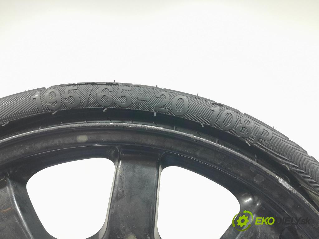 Vw Touareg 0 kolo Přístupné 4M0601025CM