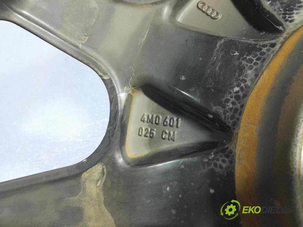 Vw Touareg 0 kolo Přístupné 4M0601025CM