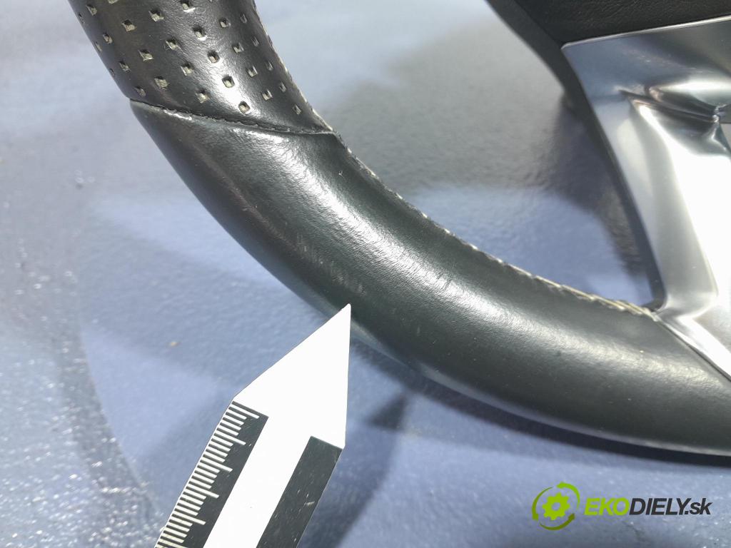 Peugeot 208 2016 volant 98084115ZD