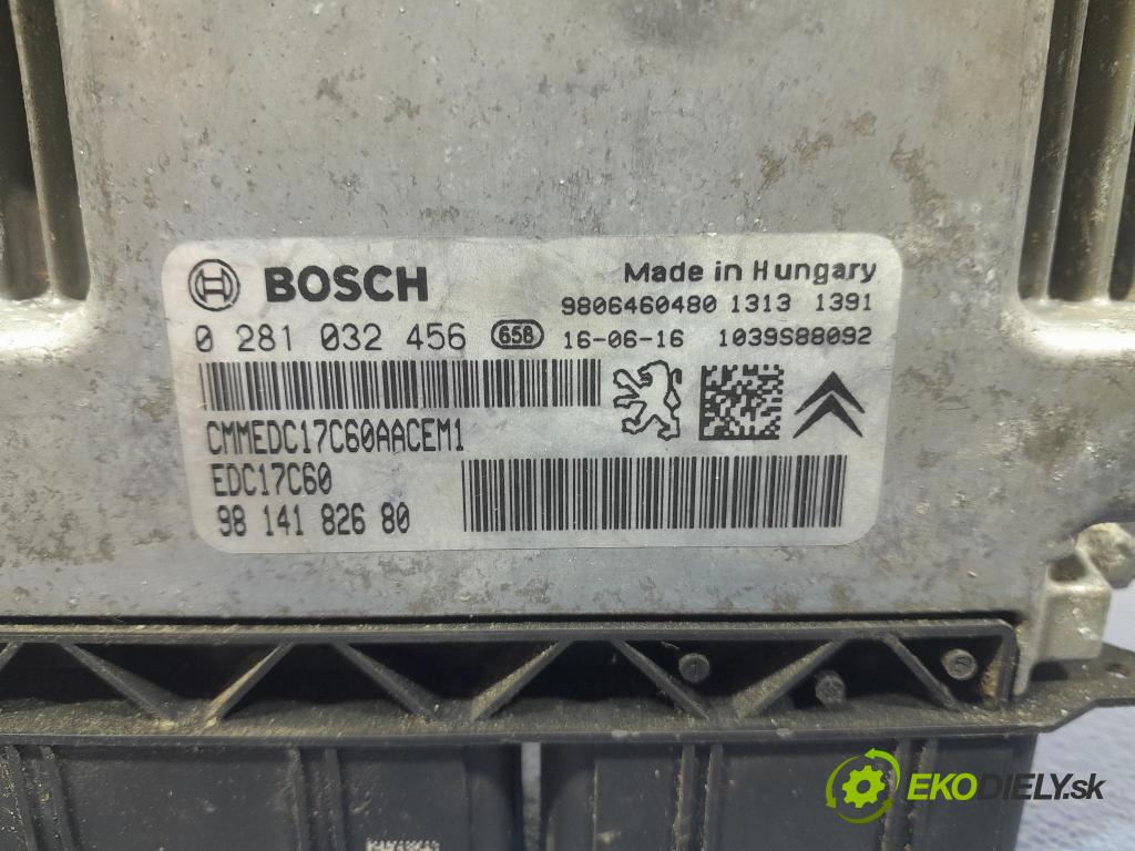 Peugeot 208 2016 řídící jednotka Motor: 9814182680