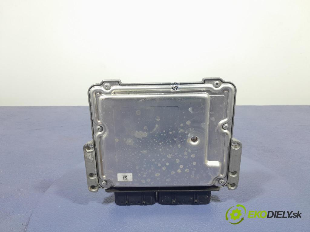 Peugeot 208 2016 řídící jednotka Motor: 9814182680