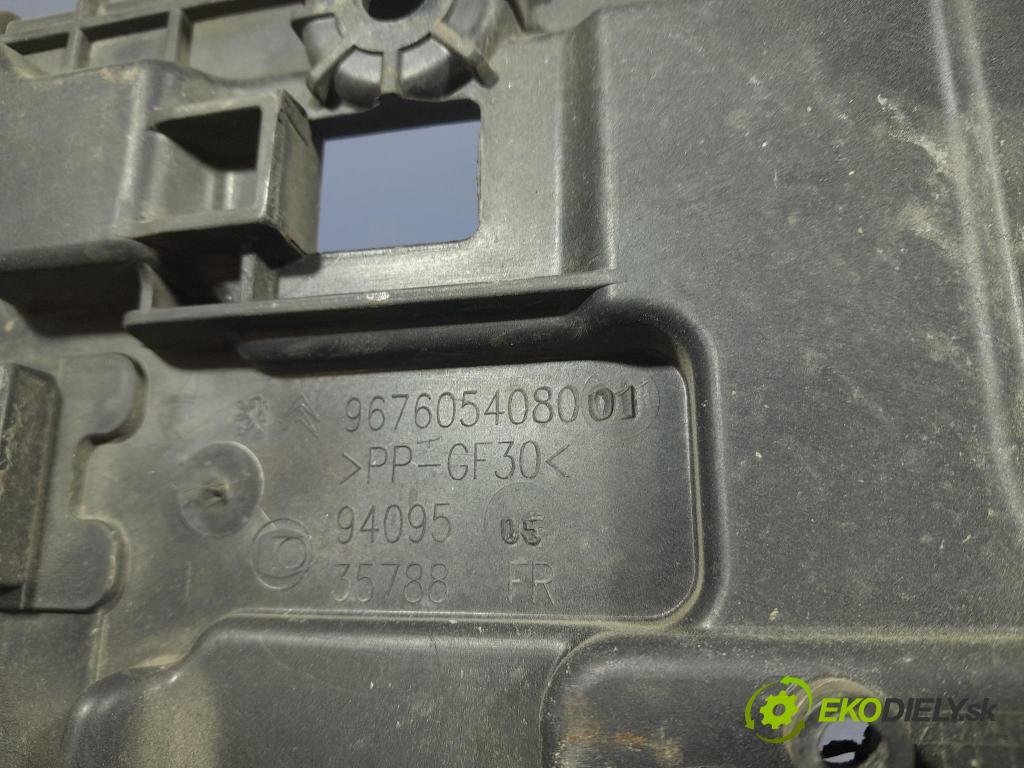 Peugeot 208 2016 Základ: Akumulatora: 9676054080