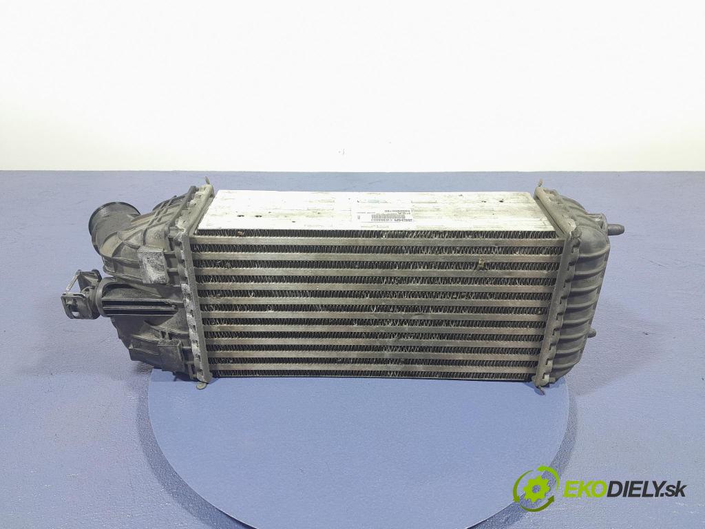 Peugeot 208 2016 chladič Vzduch: 9803900780