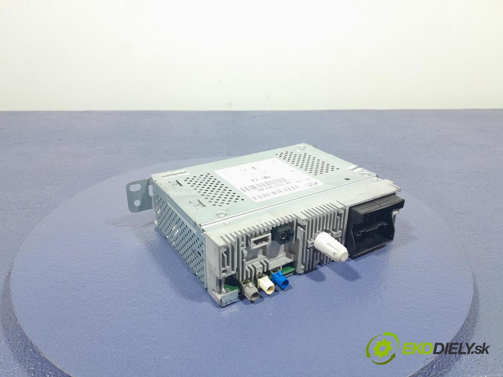 Peugeot 208 2016 Radio I Navigace: 9815356780