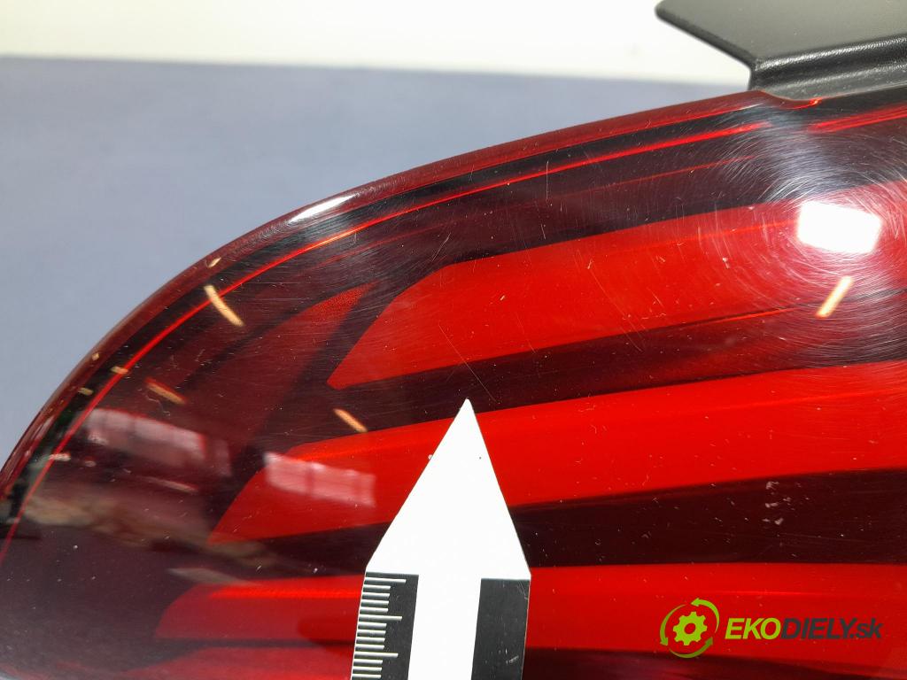 Peugeot 208 2016 světlo Zad: levá Mimo: 9810343080