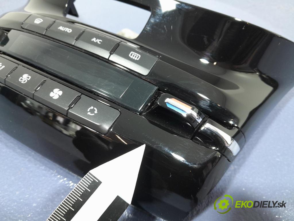 Peugeot 208 2016 Přepínač Klimatizace: Proud vzduchu 96722471XU