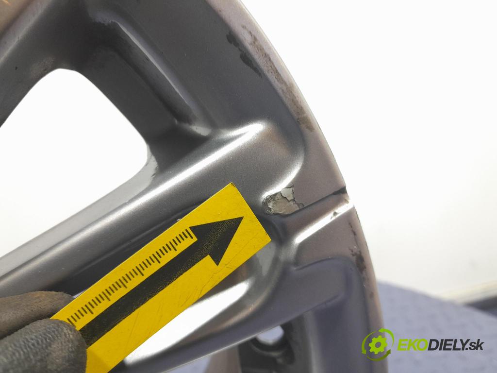 Peugeot 208 2016 Ráfky Hlinikové: 9808137577