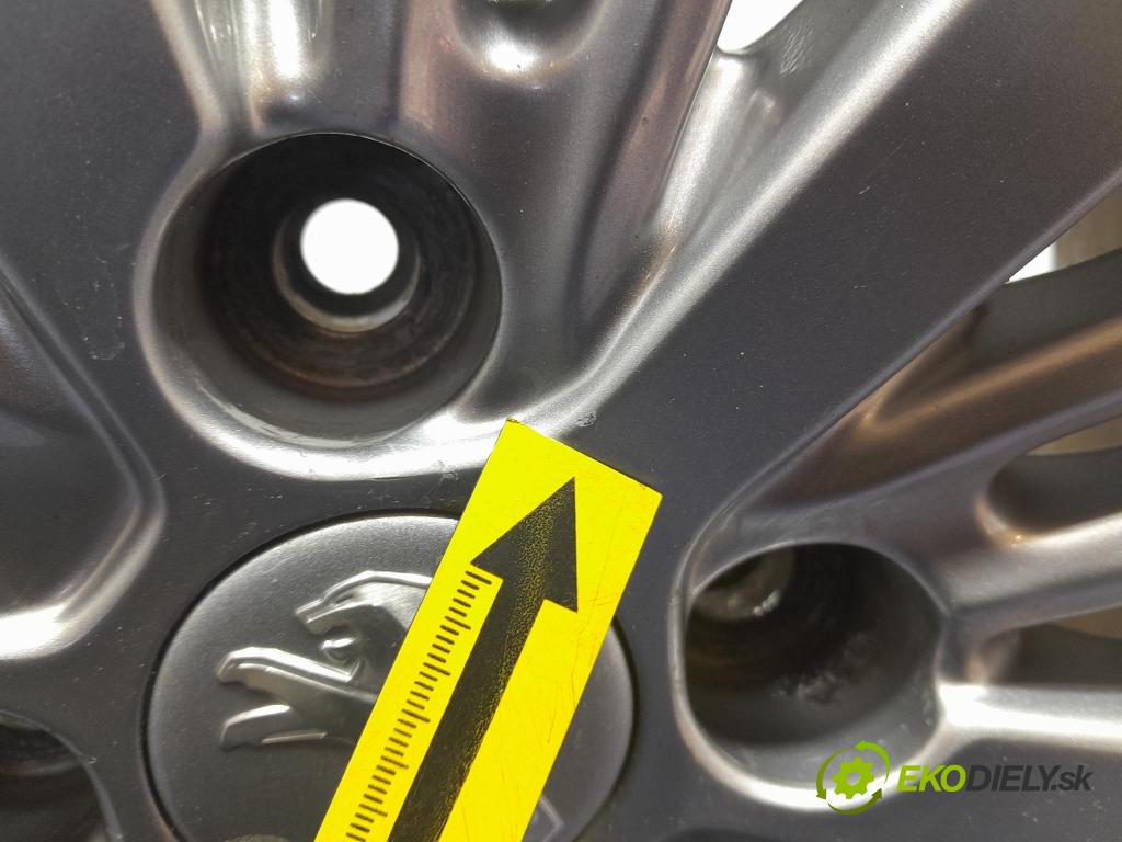 Peugeot 208 2016 Ráfky Hlinikové: 9808137577