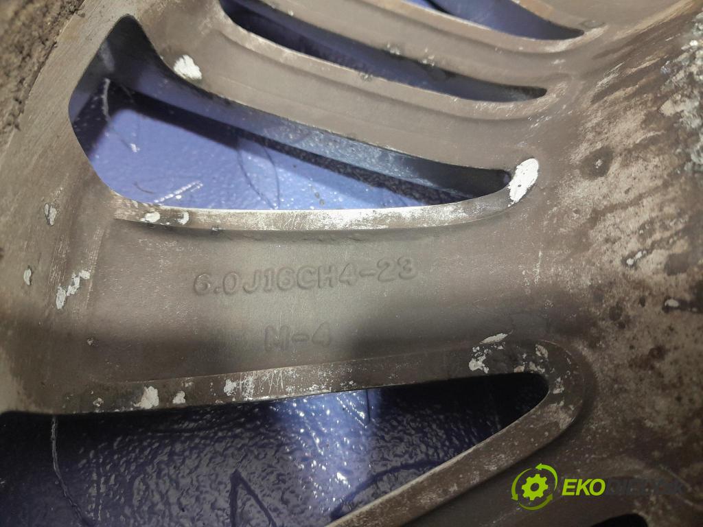 Peugeot 208 2016 Ráfky Hlinikové: 9808137577