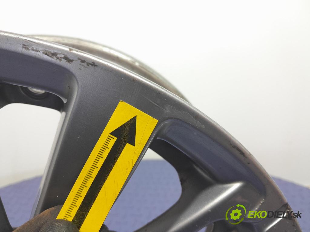 Peugeot 208 2016 Ráfky Hlinikové: 9808137577