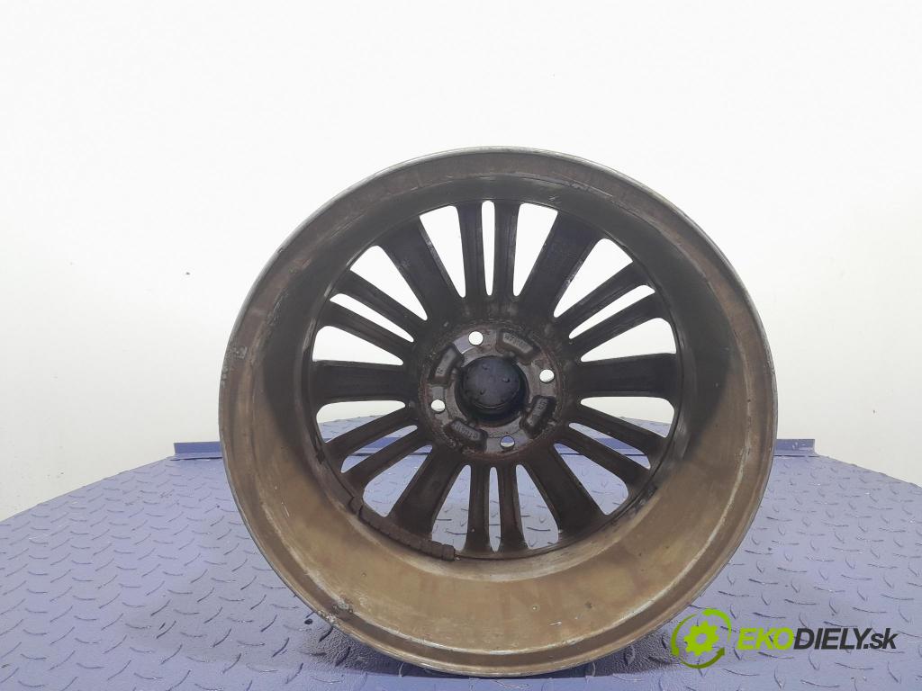 Peugeot 208 2016 Ráfky Hlinikové: 9808137577