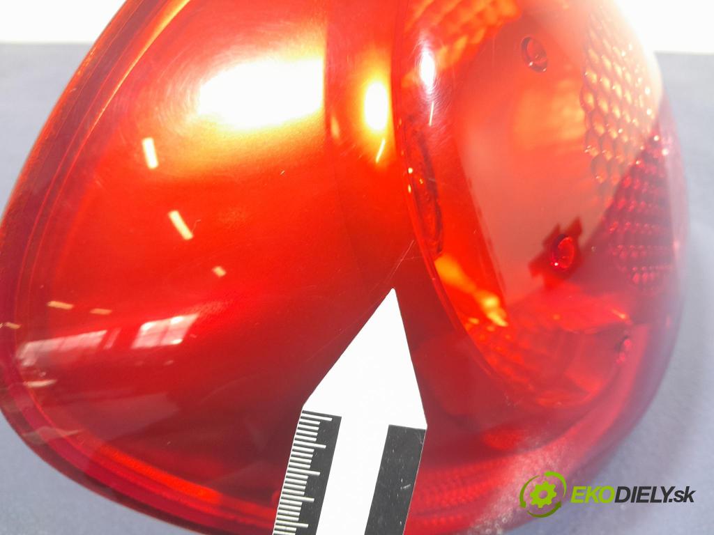 Toyota Aygo 2006 světlo Zad: levá Mimo: 81560-0H020