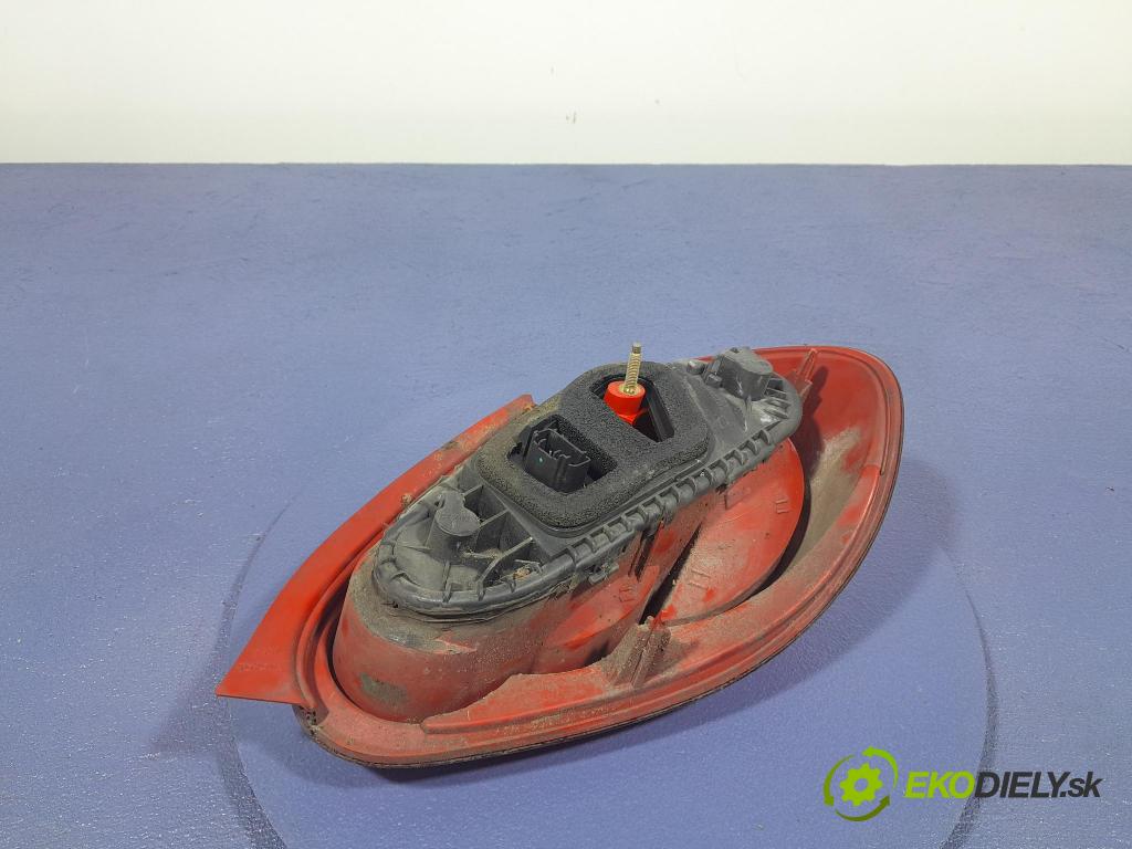 Toyota Aygo 2006 světlo Zad: levá Mimo: 81560-0H020