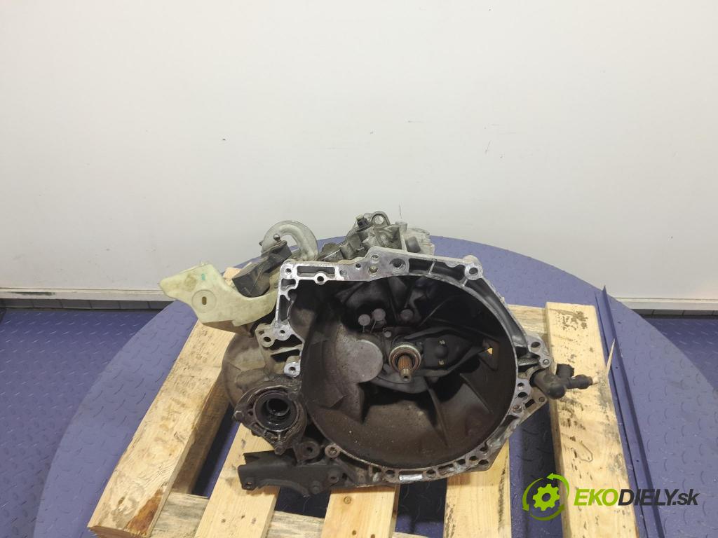 Peugeot 208 2016 převodovka Ozubené kola: Manualna 20ET47
