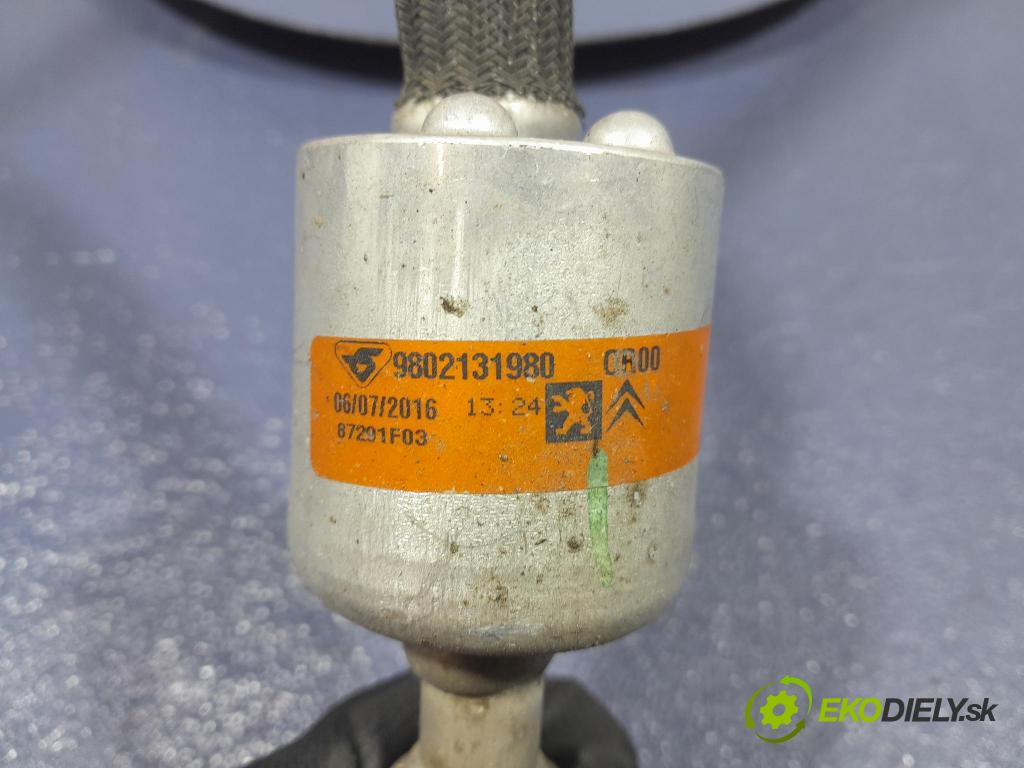 Peugeot 208 2016 trubka Klimatizace: 9802131980