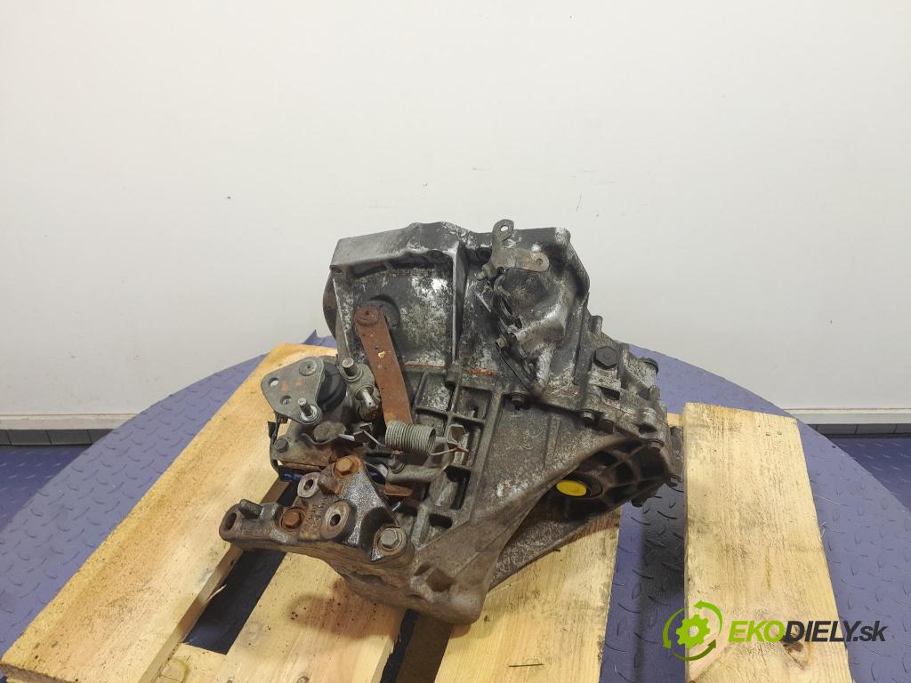 Toyota Aygo 2006 převodovka Ozubené kola: Manualna 20TT01