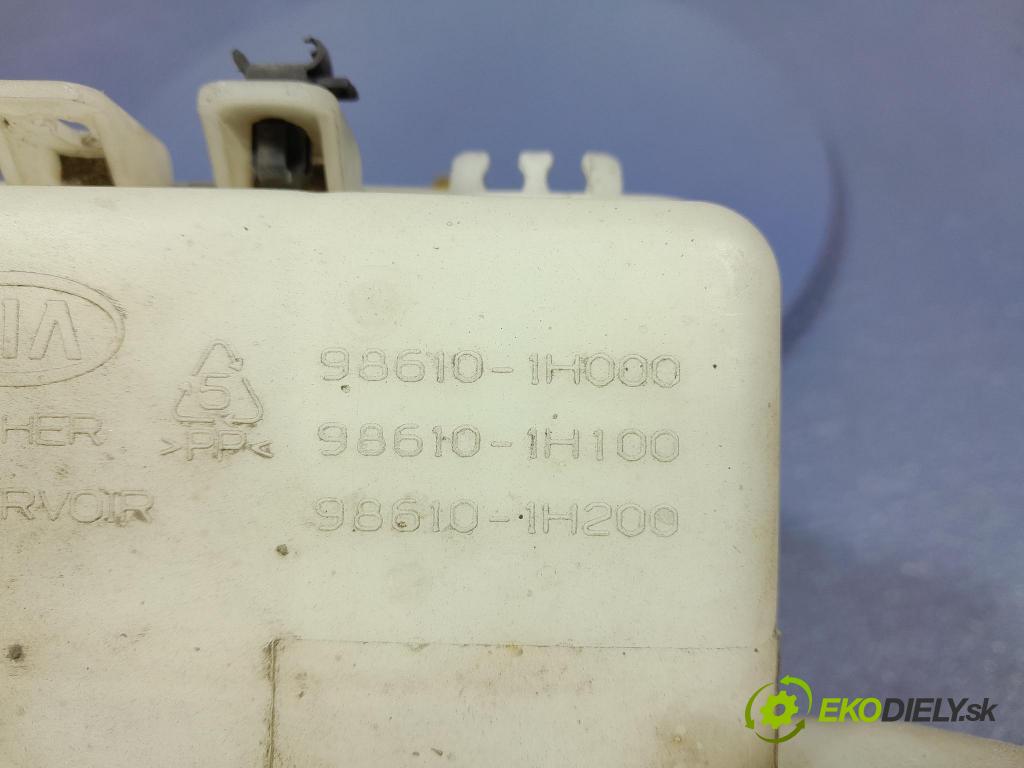 Kia Ceed 2007 nádržka Podložka: 98610-1H000