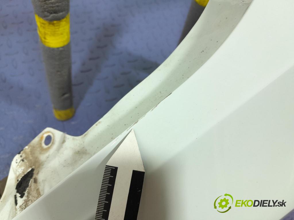 Skoda Octavia 2017 blatník Predné Vľavo: