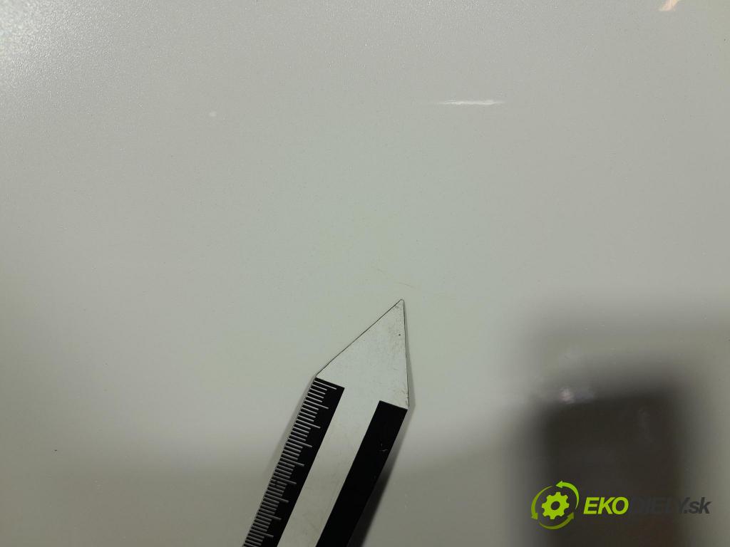 Mazda Cx-5 2017 dveře Zad: Vlevo, odjet: