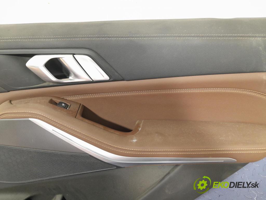 Bmw X5 2020 Tapacír: dveře Zad: Práva: