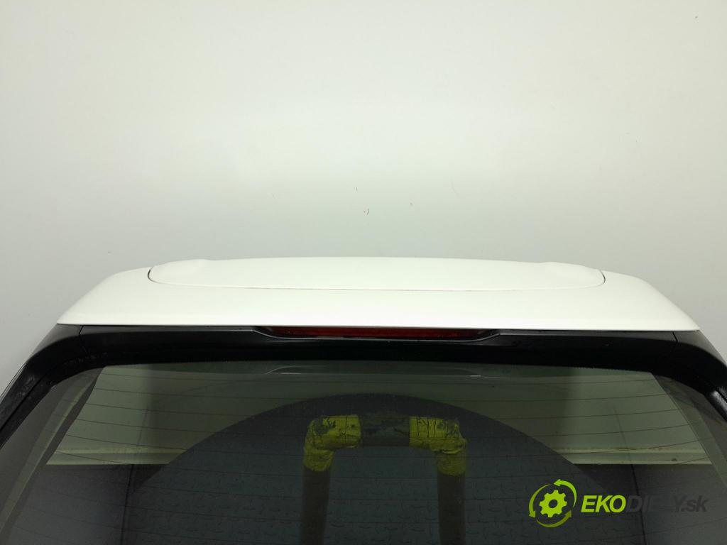 Mazda Cx-5 2017 zadna dveře kufra: kufra: