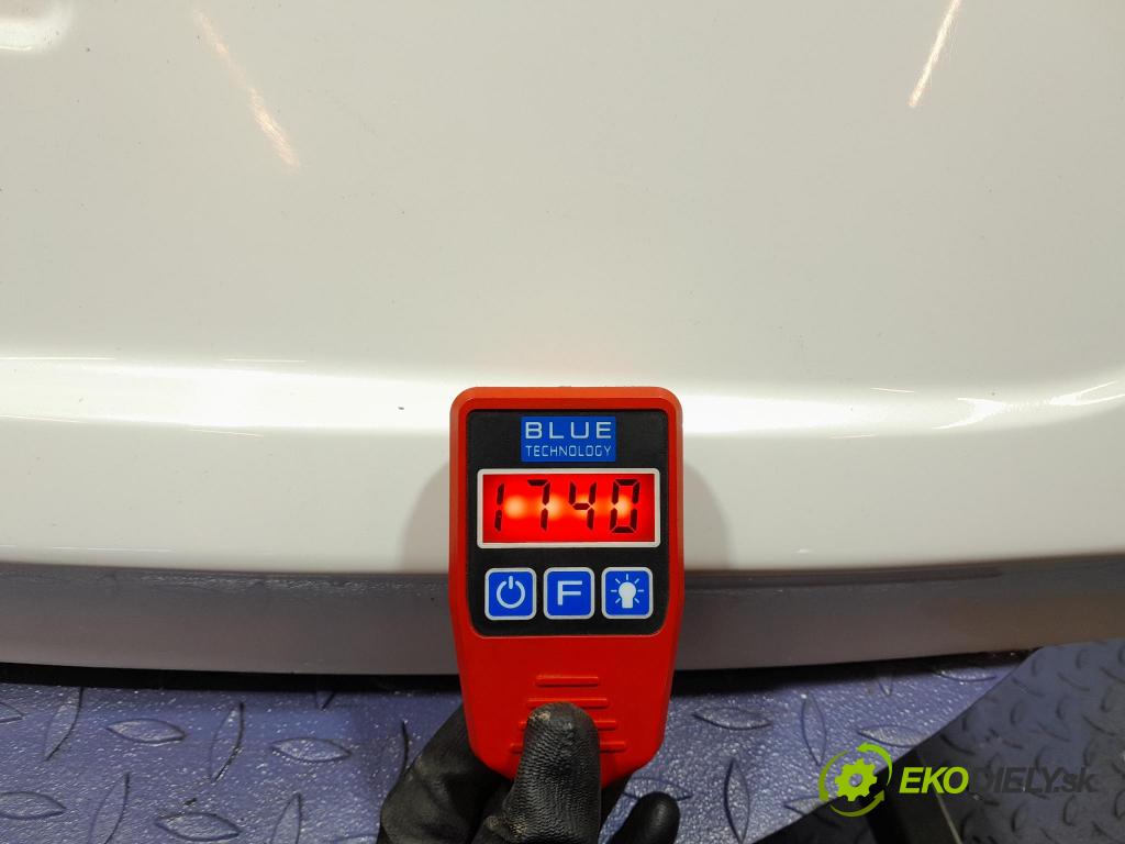 Mazda Cx-5 2017 zadna dveře kufra: kufra: