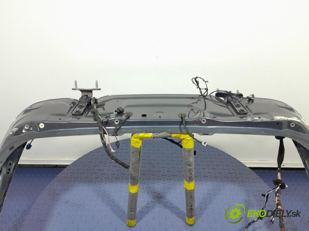 Bmw X5 2020 zadna dveře kufra: kufra: