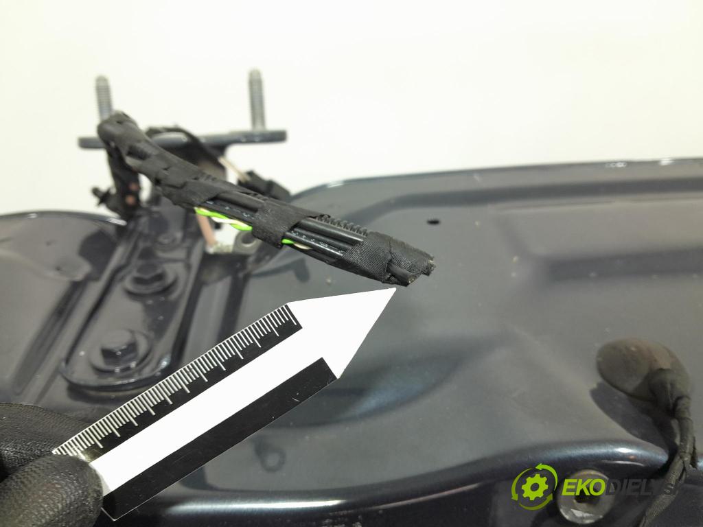 Bmw X5 2020 zadna dveře kufra: kufra: