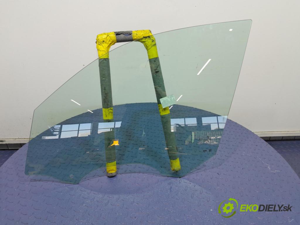 Bmw X5 2020 sklo dveře před levá