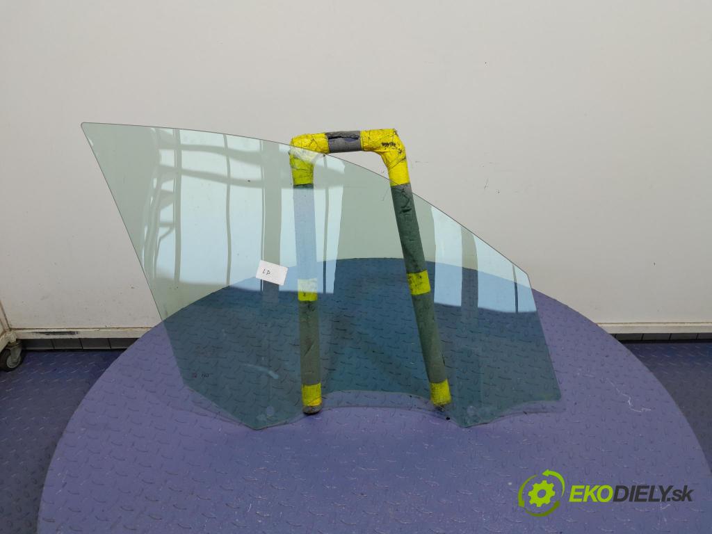 Bmw X5 2020 sklo dveře před levá