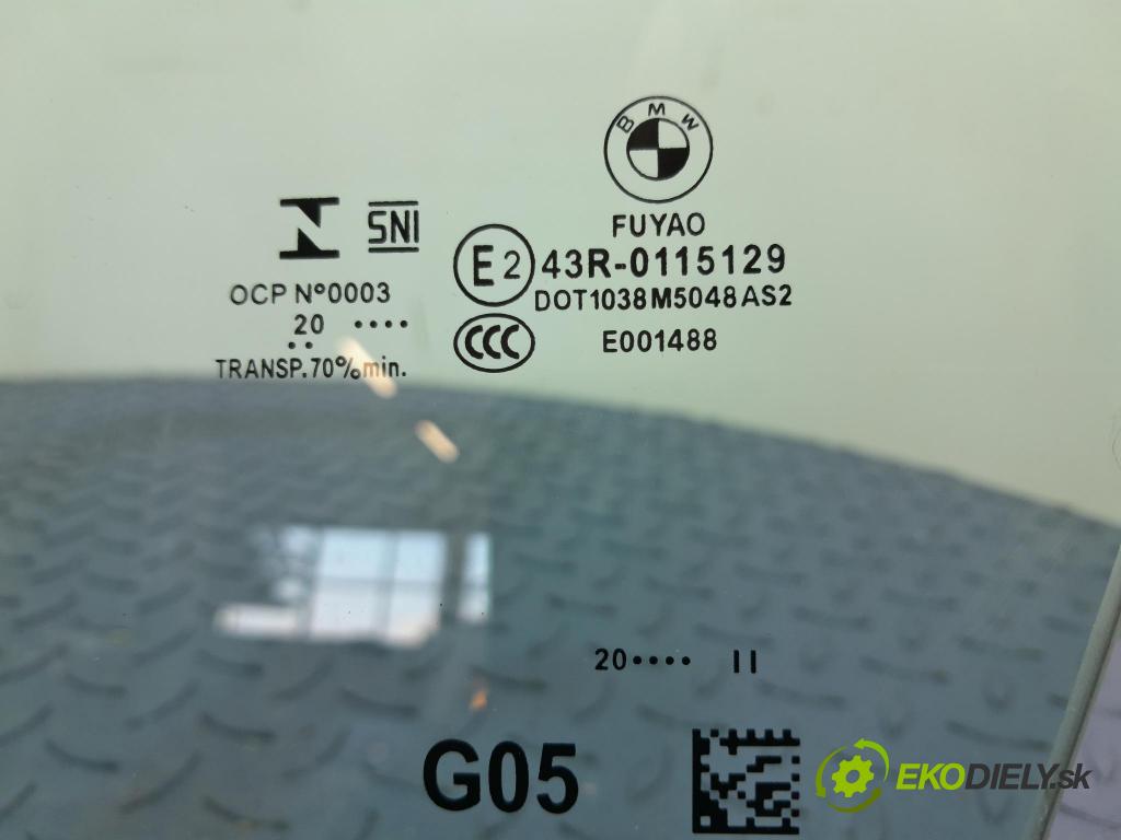 Bmw X5 2020 sklo dveře před levá 