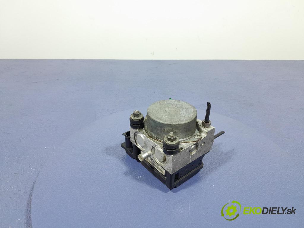 Renault Clio 2007 čerpadlo ABS x 8200661044
