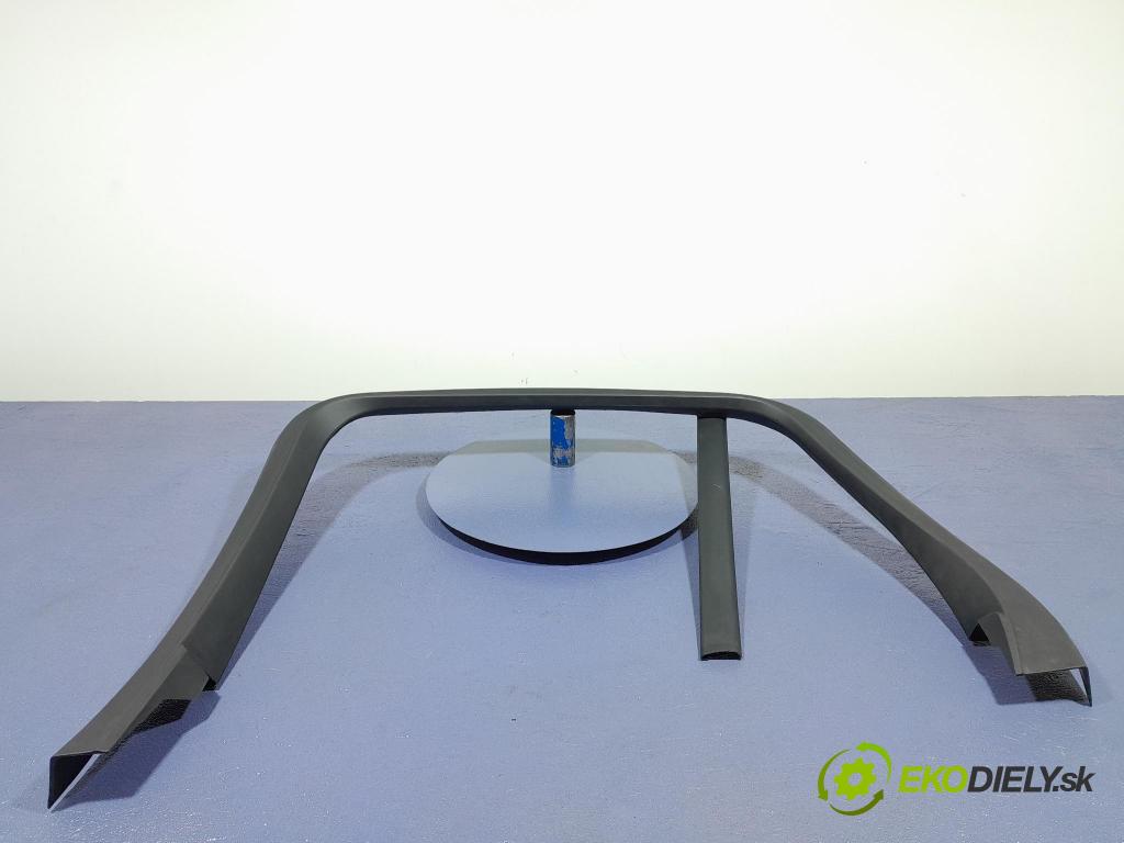 Bmw X5 2020 kryt Plast: Interiéry: