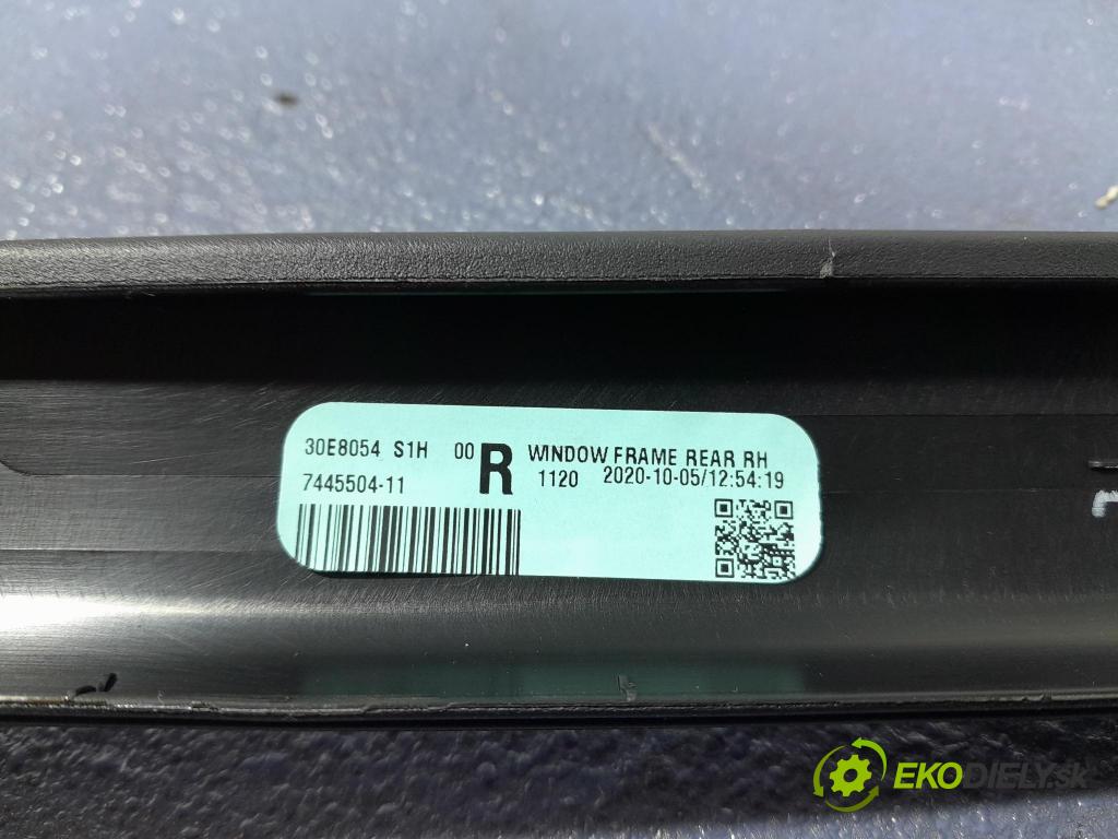 Bmw X5 2020 kryt Plast: Interiéry: