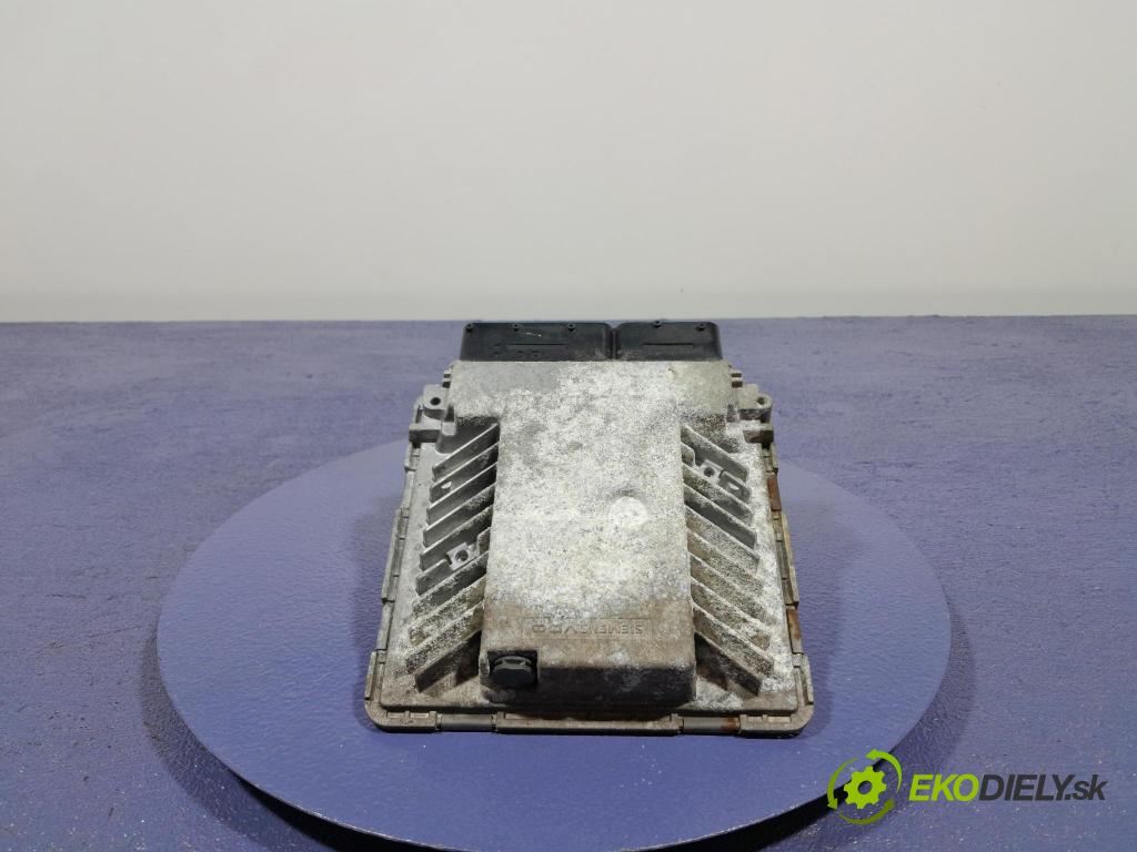 Vw Passat 2006 řídící jednotka Motor: 03G906018CK