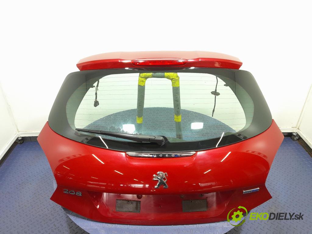 Peugeot 208 2016 zadna dveře kufra: kufra: