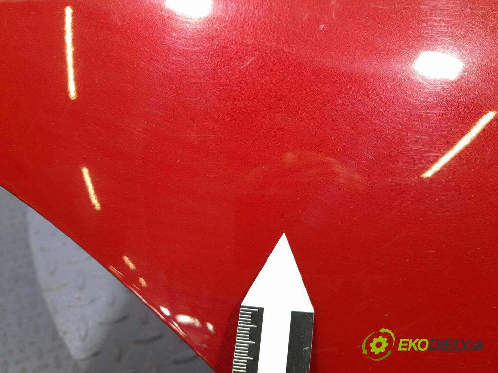 Peugeot 208 2016 zadna dveře kufra: kufra: