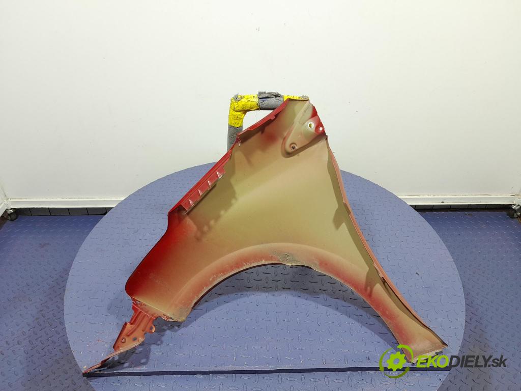 Peugeot 208 2016 blatnik před v pravo: 