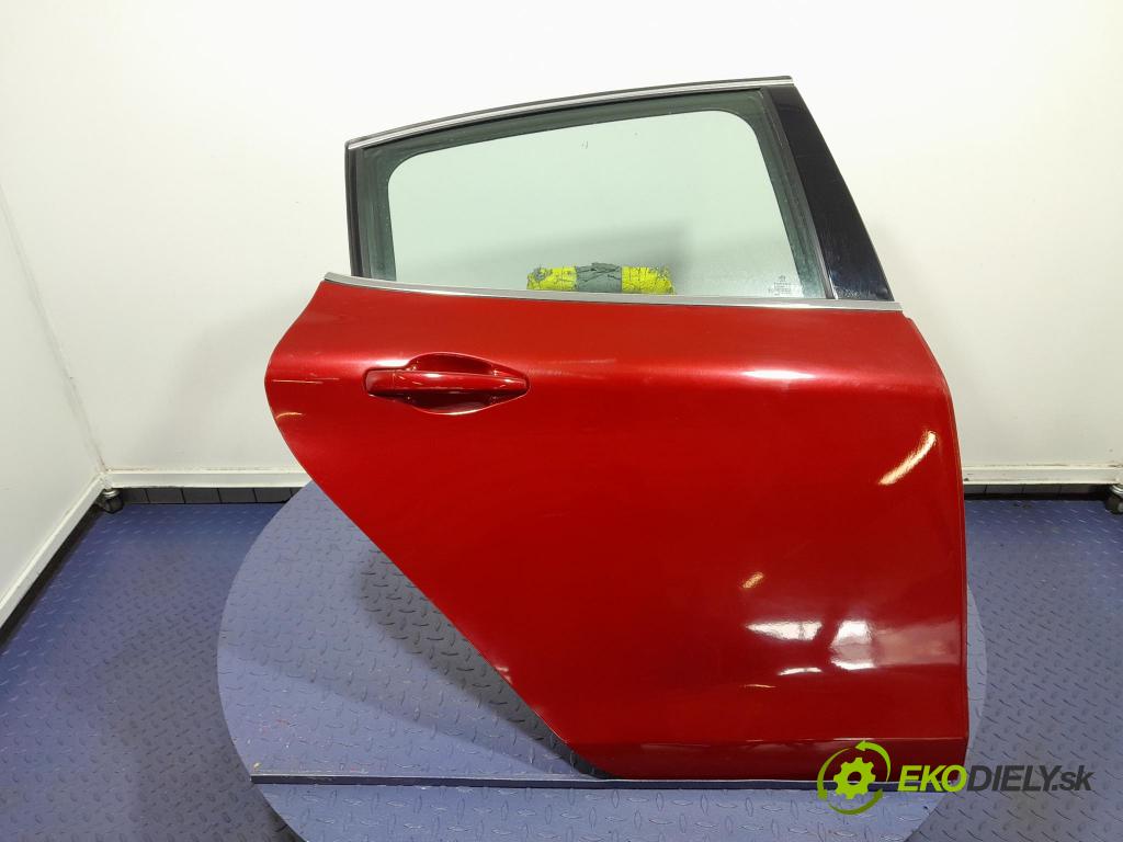 Peugeot 208 2016 dvere zad pravé