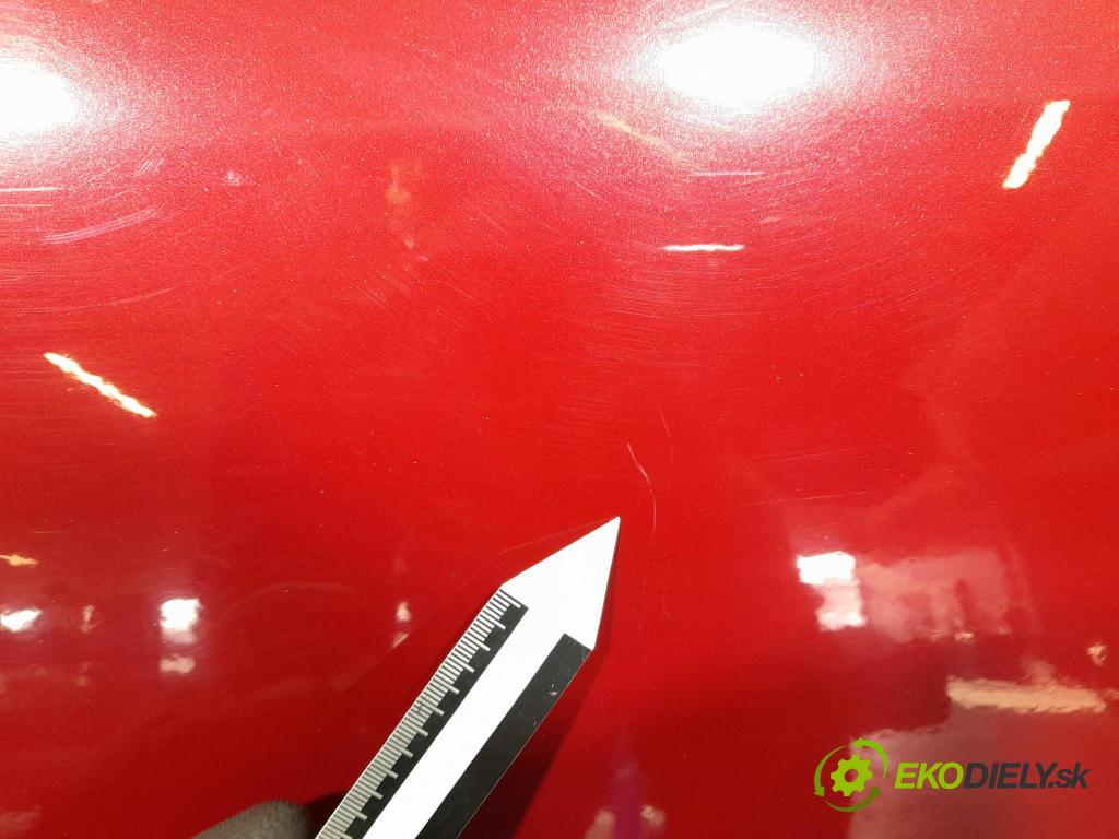 Peugeot 208 2016 dvere Predné pravé