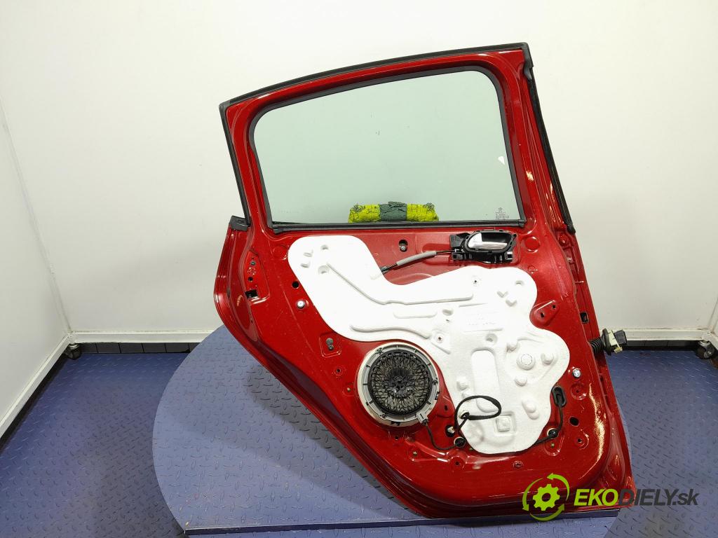 Peugeot 208 2016 dveře Zad: Vlevo, odjet: 