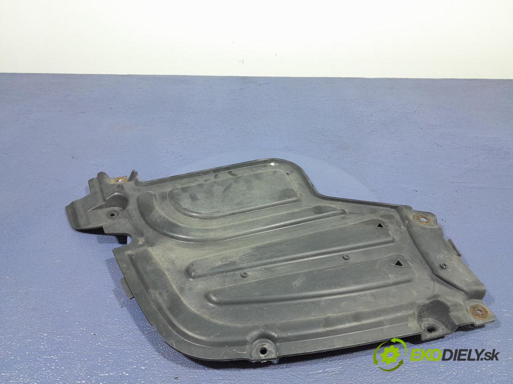 Bmw X5 2020 kryt Plast: podvozek: 8091981