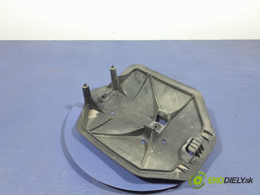 Bmw X5 2020 kryt Plast: podvozek: 10795510