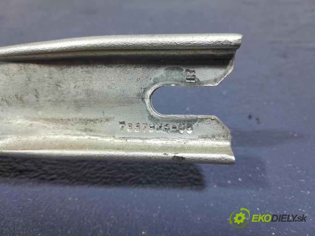 Bmw X5 2020 výztuha Čelní / stěna Přední 7337924