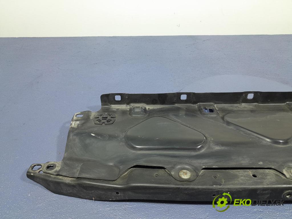 Bmw X5 2020 výztuha Čelní / stěna Přední 7421711