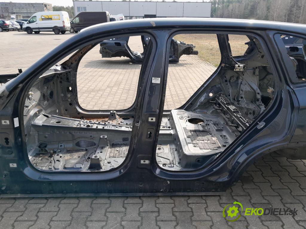 Bmw X5 2020 Práh: Vľavo: