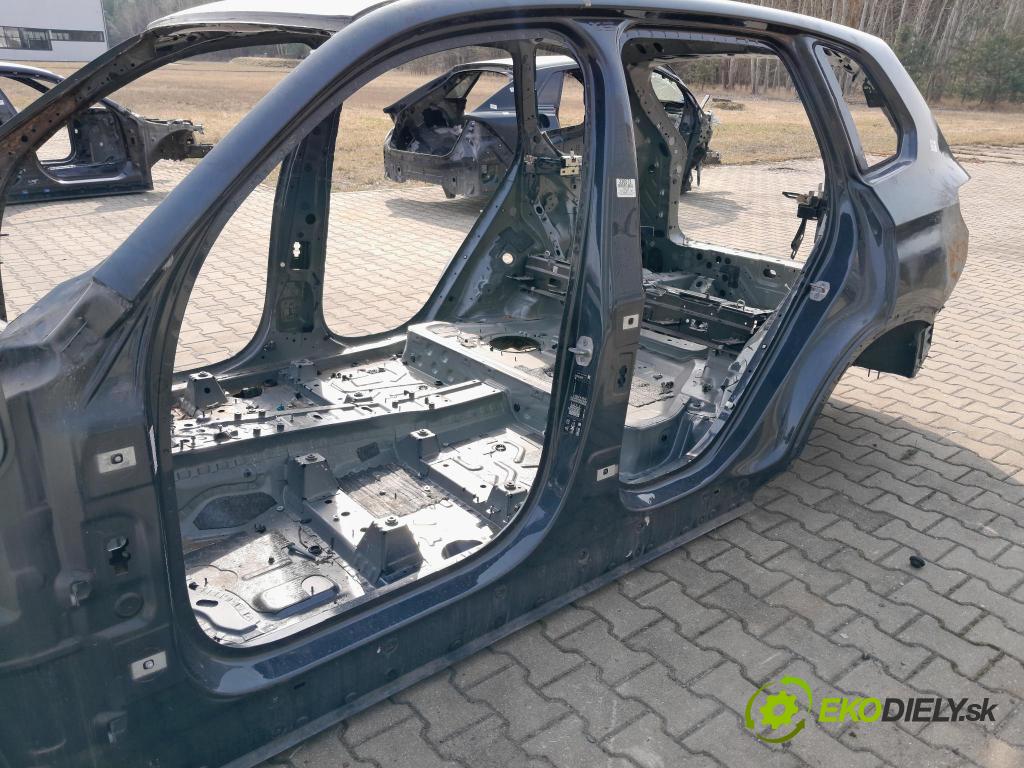 Bmw X5 2020 práh Levý: 