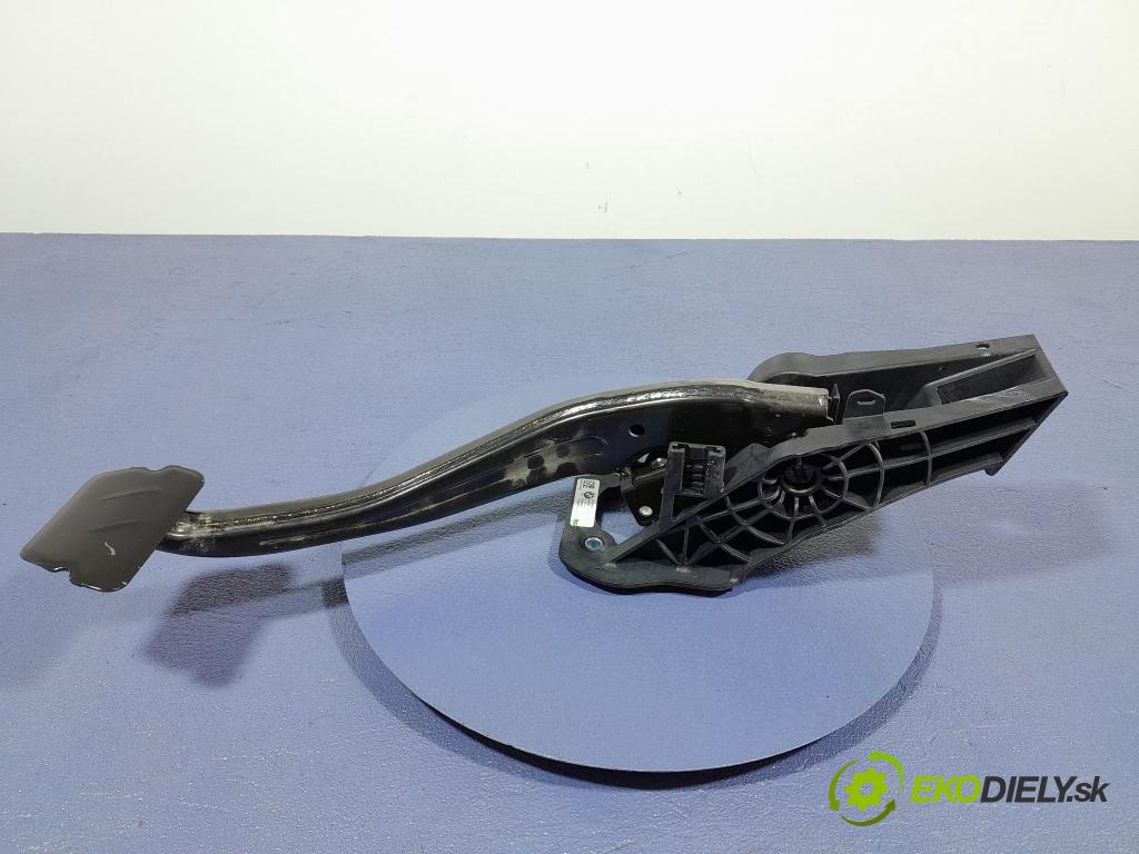 Bmw X5 2020 pedály 6874279